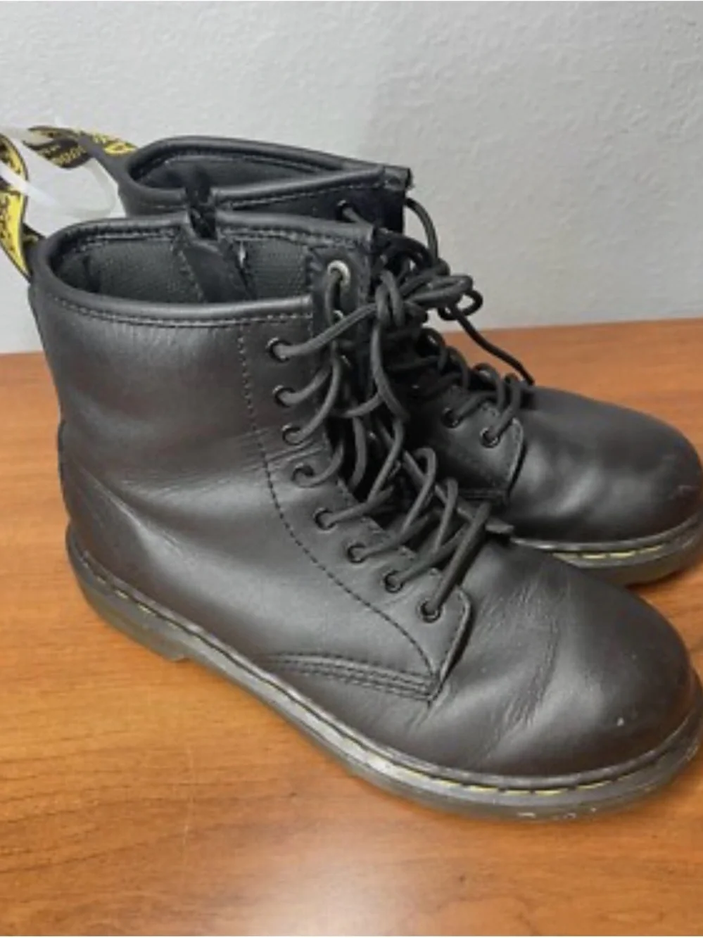 Dr. Martens Kids 1460 Junior Black Leather Lace-Up Boots Size 3